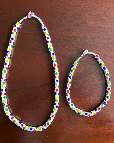 Multicoloured white round - multicoloured,