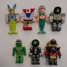Roblox Figures Bundle - 7