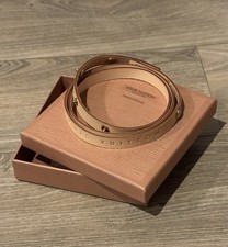 Louis Vuitton ~ Women’s LV