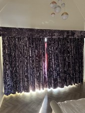 Crushed Velvet Curtains and Pelmet/track