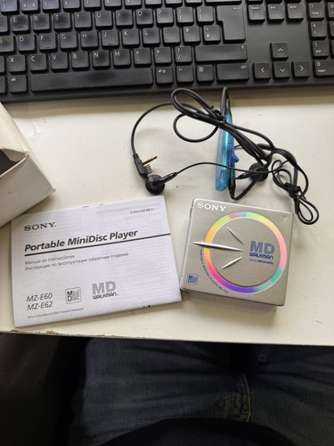 Sony personal minidisc player - personal,