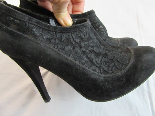 Size black faux suede - -,