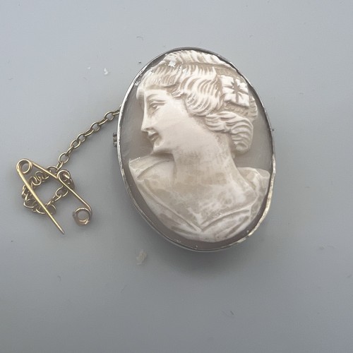 Antique oval shell cameo - oval,