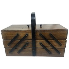 Wooden 3 Tier Cantilever