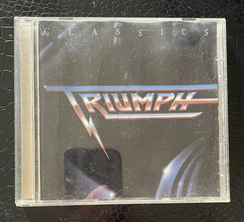 Triumph classics hold magic - hold,