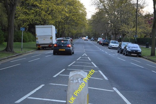 Photo 6x4 park avenue - park,