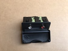 GENUINE 2010 RENAULT MEGANE CONSOLE AUDIO AUX UNIT INPUT PORT 280230001R  