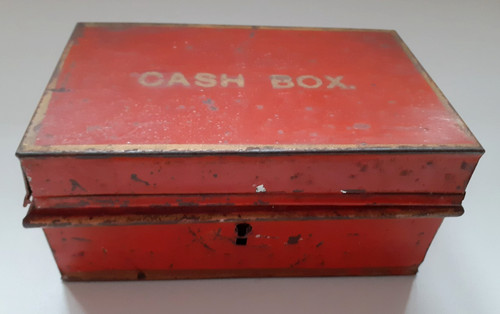 Vintage small metal red - vintage,