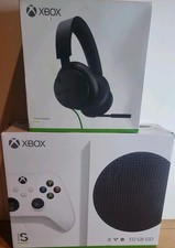 Xbox Series S, 512gb White With Controller, Headset And 4 Rechargeable Batteries