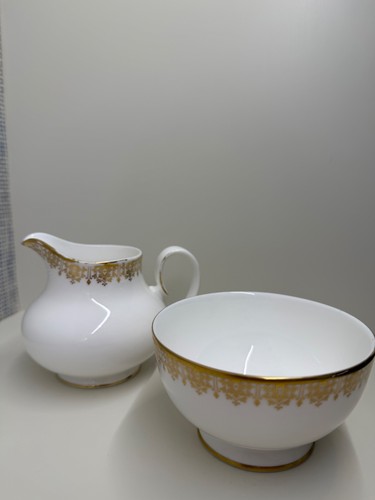 Royal doulton gold - royal,