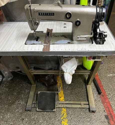 Sewing machine full - sewing,
