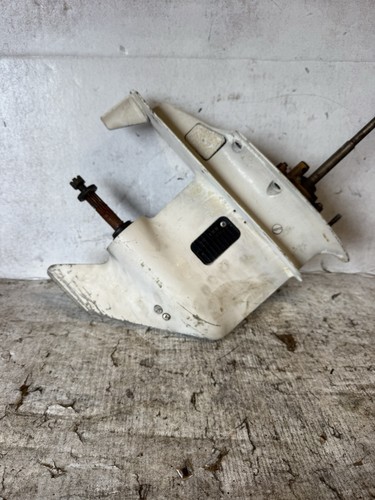 Evinrude outboard 25hp lower - evinrude,