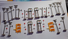 N Gauge Road Signs American -