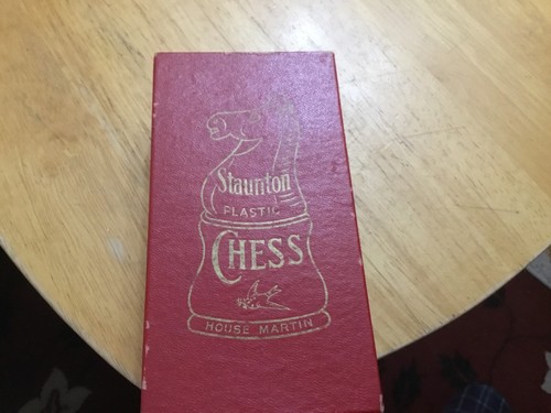 Staunton plastic chess set - chess,