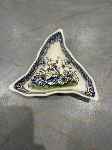 Triangle bowl with peacock - triangle,