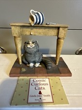 ** COMIC & CURIOUS CATS