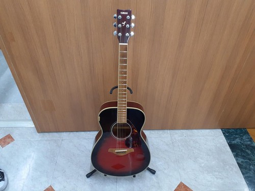Yamaha acoustic guitar 720s - yamaha,