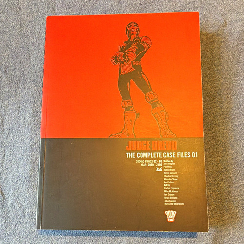 Judge dredd complete case - judge,