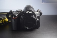 Nikon D3000 dslr camera (BODY