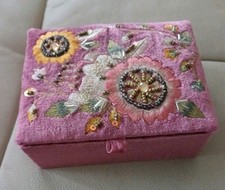 Pom Small Embroidered