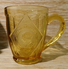 1937 King Edward VIII Coronation Amber Glass Cup / Mug 10cm High (B10)