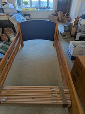 Stompa Single Bed -