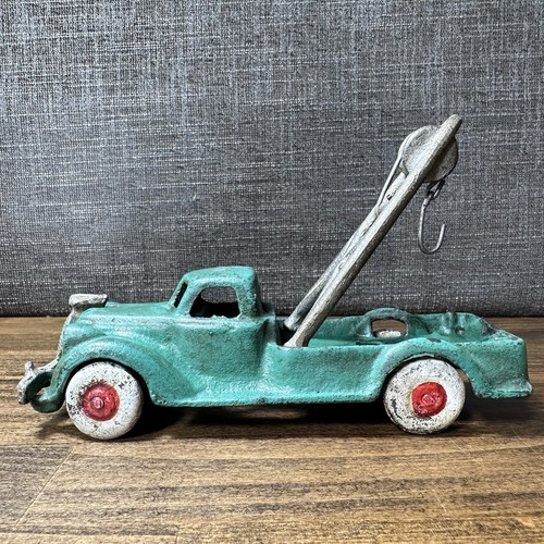 Vintage cast iron wrecker - cast,