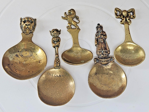 Vintage brass tea - brass, spoons