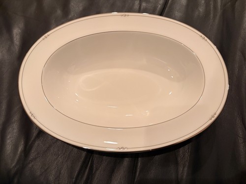 Royal doulton precious - royal,