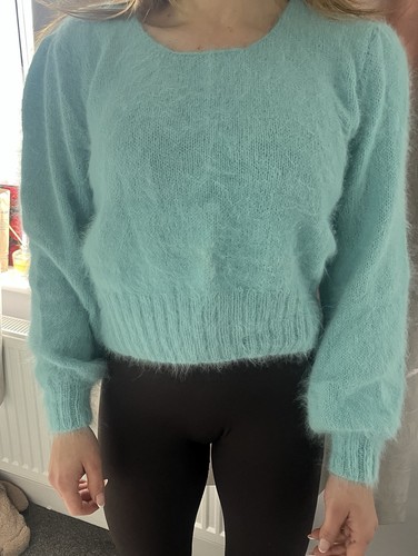 100 angora sweater - 100%,