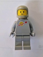 Light Bluish Grey Spaceman