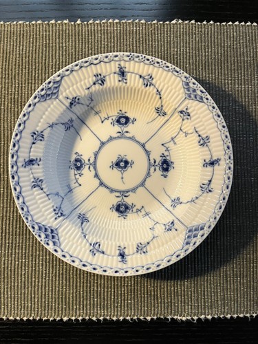 Royal copenhagen blue - blue, fluted
