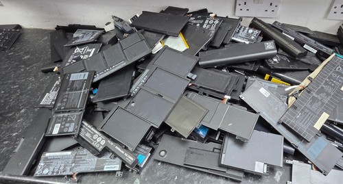 Job lot 20x laptop batteries - lot,