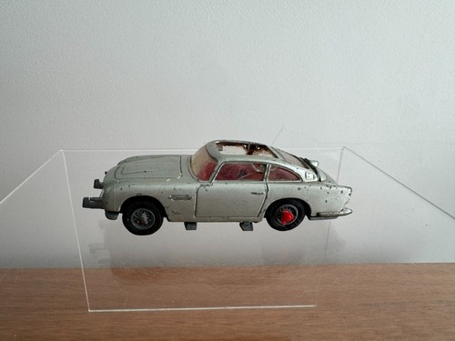 Corgi 270 james bond - 270, aston