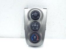 Toyota Yaris XP90 Mk2 2006-10