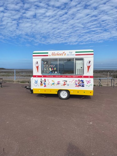 Ice cream catering trailer - cream,