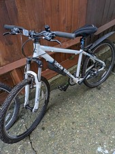 Carrera Valour Mountain Bike