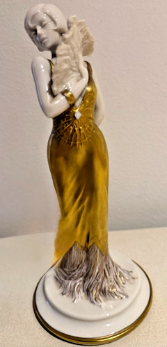 Ceramic statue elite - statue,