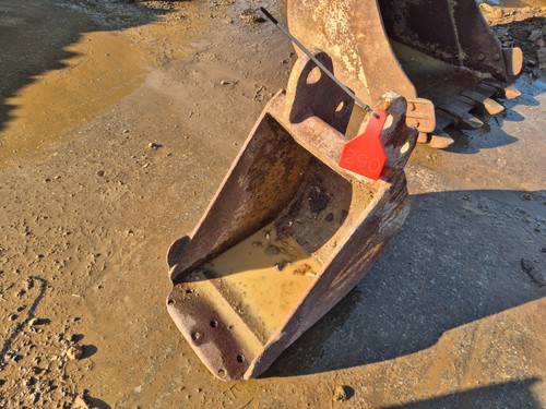 300mm excavator digging bucket - 300mm,