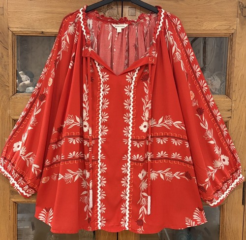Monsoon red white - print, beaded