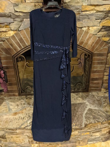 Collection dark blue log - r&m,