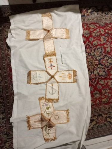 Ancient planet chasuble lot - ancient,