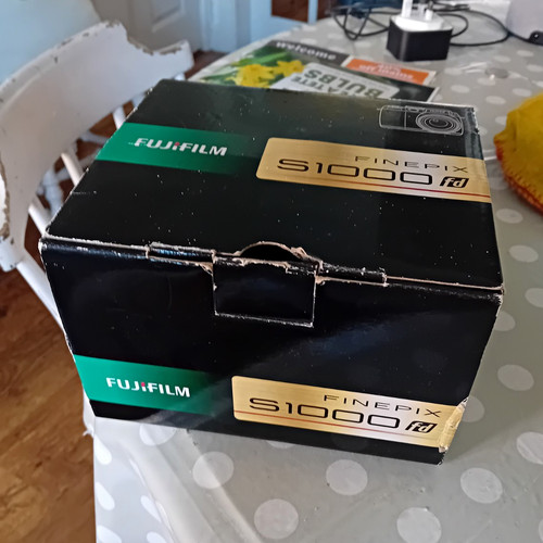 Fujifilm finepix s1000fd - finepix,