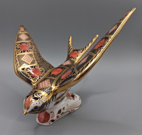 Royal crown derby paperweight - derby,