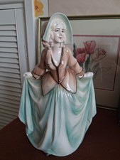 Katzhutte German Ceramic Lady