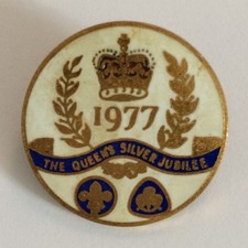 Guides / Scouts 1977 The