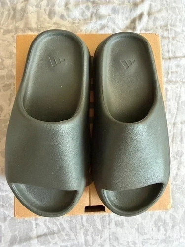 Adidas yeezy slide dark - yeezy,