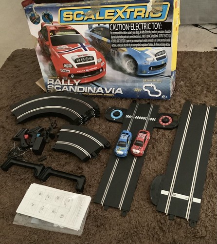 Hornby scalextric scale - scalextric,