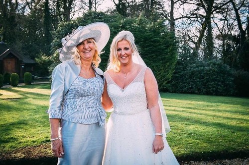 Mother the bride groom - mother, bride/groom