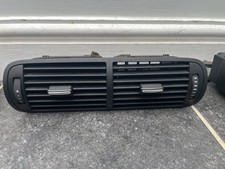 AUDI A3 S3 8L / SEAT LEON MK1 Cupra R Illuminated Dash Vents Set  Black